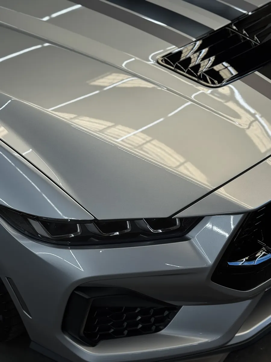 Gloss finish on a silver Ford Mustang bonnet at Xotic Customs